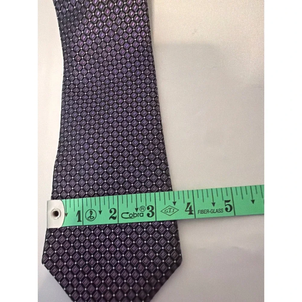 Sean John Necktie Purple Black Geometric Diamond Silk Professional Formal Tie